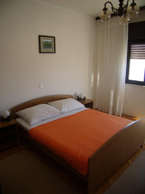 Marina Apartment Trogir Oda fotoğraf